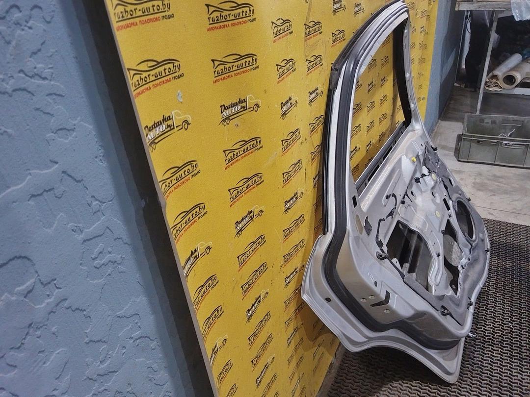 Дверь задняя левая L2SM19 Ford Mondeo undefined