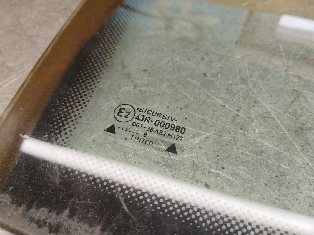 Стекло кузовное боковое левое 71QLLN Seat Cordoba купить