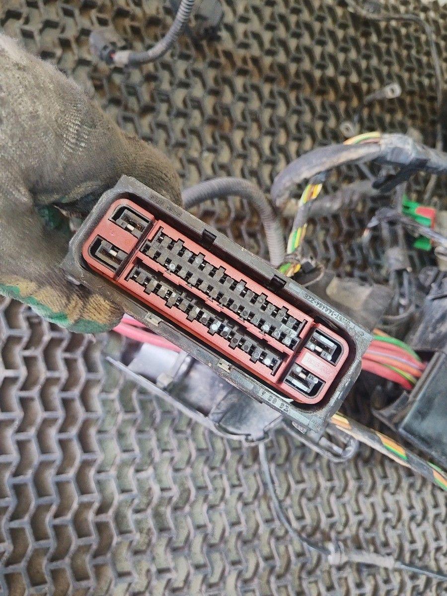 Проводка KNFAMN Volvo S40 undefined