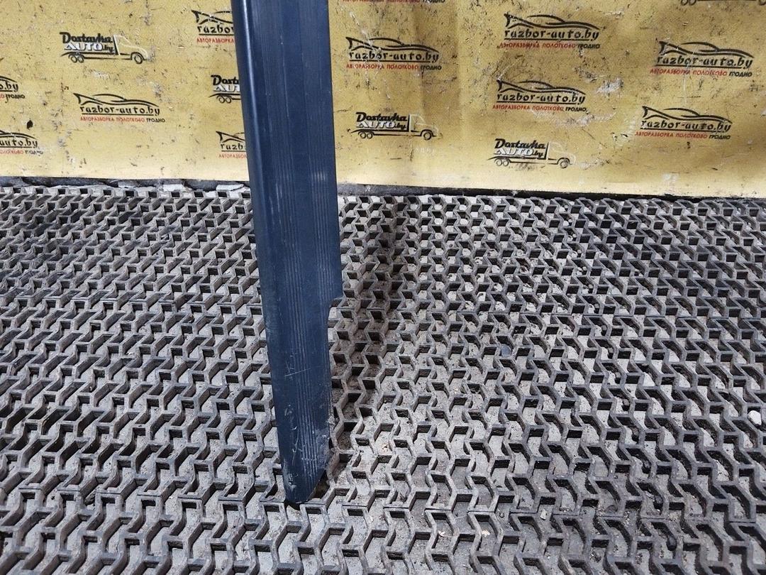 Накладка на порог H1GQ37 Audi 100 купить в магазине запчастей бу