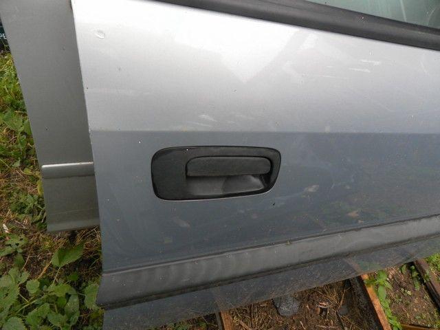 Ручка наружная передняя правая EFAYV9 Opel Zafira