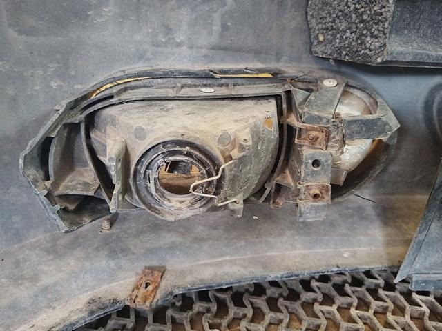 Бампер передний E08I50 Renault Safrane undefined