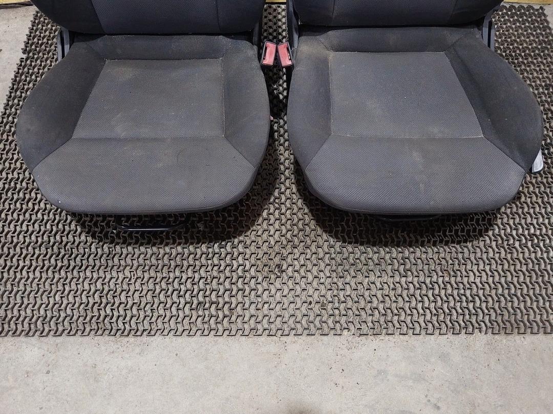 Салон (комплект сидений) B75F07 Opel Astra купить с доставкой