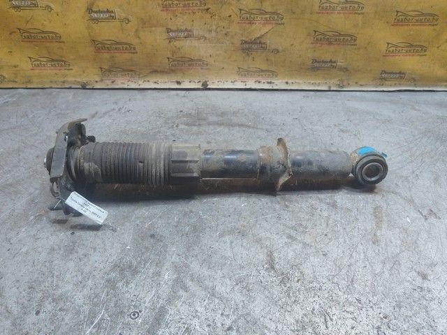 Амортизатор задний правый X4ZF1J Toyota Corolla Verso