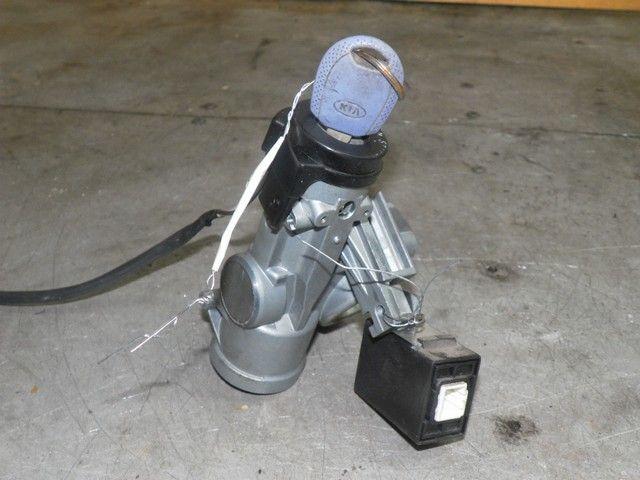 Замок зажигания V0MN74 Kia Carnival - Фото 3