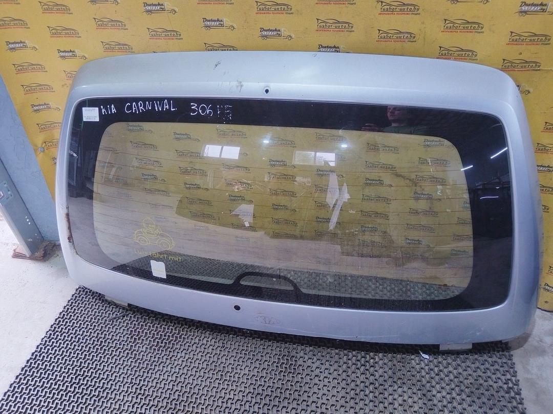 Стекло заднее 9R296Q Kia Carnival - Фото 1