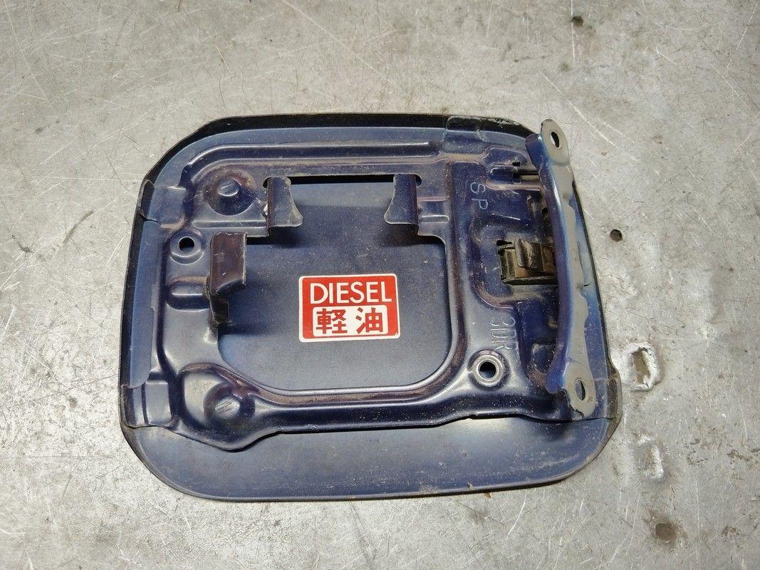 Лючок топливного бака 9SODWC Toyota Corolla Verso купить