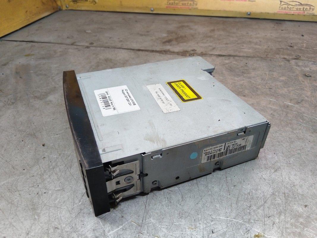 CD-чейнджер UFJM2E Peugeot 307 купить на авторазборке