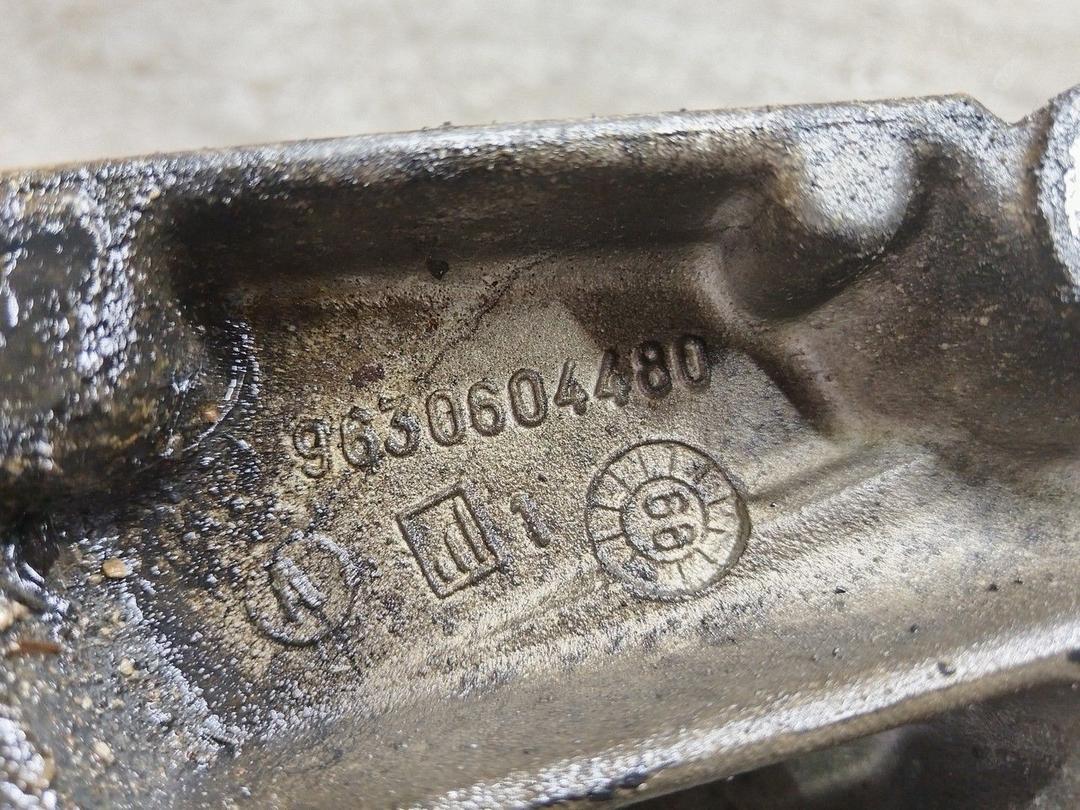 Кронштейн полуоси 4XRC9D Peugeot 406 - Фото 4