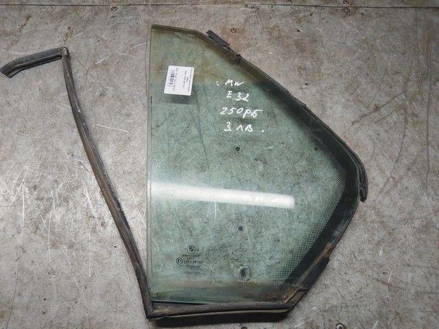 Стекло двери задней левой 3A90JI BMW 7 E32 - Фото 1