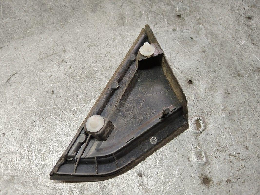 Накладка крыла (уголок зеркала) переднего правого N98M0V Citroen C4 купить