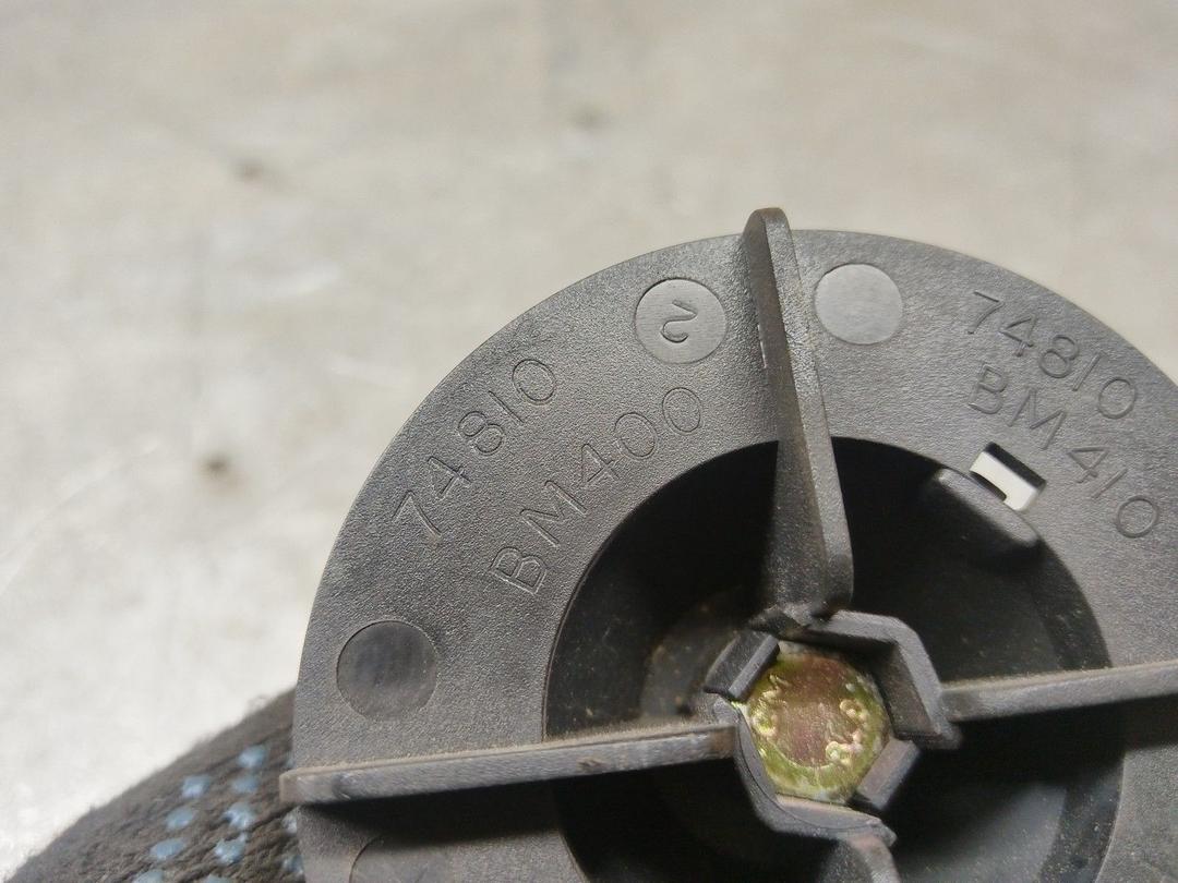 Крепление запаски L8ZD4G Nissan Note купить в магазине запчастей бу