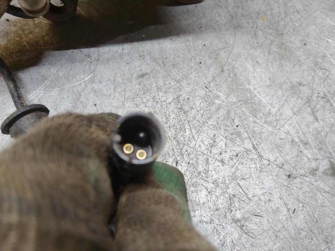 Кулак поворотный левый 2D40BX Audi 80 undefined