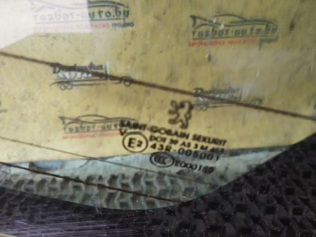 Стекло заднее 7I3CC6 Peugeot 407 undefined