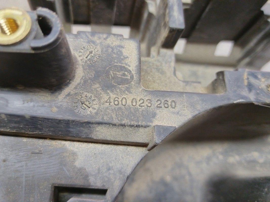 Крепление блока предохранителей P20YDA Opel Signum - Фото 3