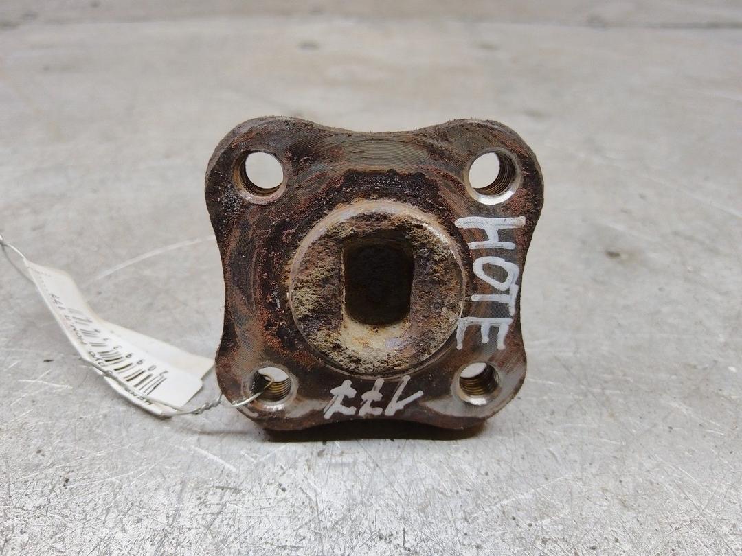 Цапфа задняя (ось ступицы) 8V6QLR Nissan Note - Фото 3