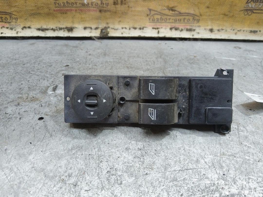 Блок управления стеклоподъемниками WNTYVP Ford Focus - Фото 1