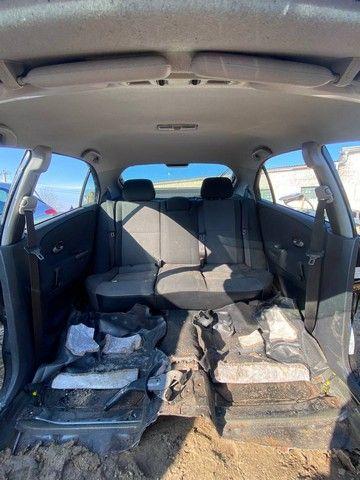 Ремень безопасности задний центральный 3AHYIA Mitsubishi Carisma - Фото 1