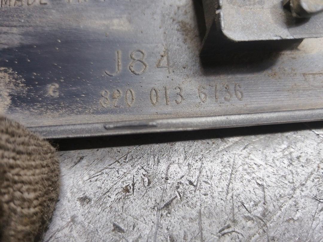 Молдинг двери задней правой 4IT1GC Renault Scenic купить в магазине запчастей бу