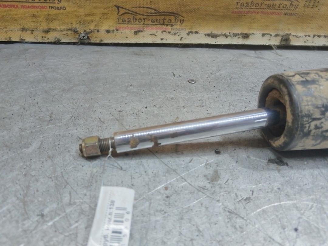 Амортизатор задний правый 68MZEN Audi 100 - Фото 2