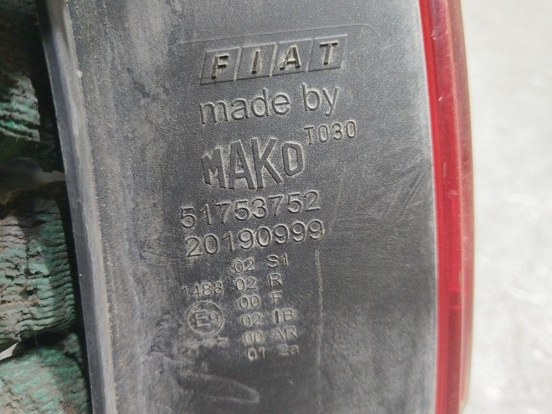 Фонарь задний правый E958Z9 Fiat Linea undefined