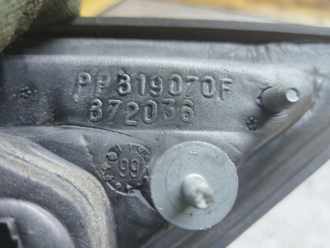 Зеркало наружное правое EUURNV Renault Laguna купить с доставкой