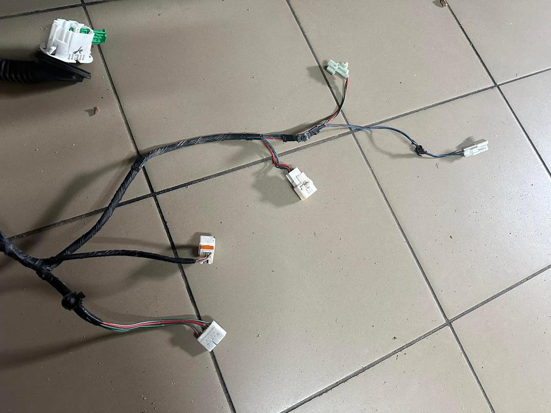 Проводка двери передней правой X79ZWO Mazda Premacy - Фото 7