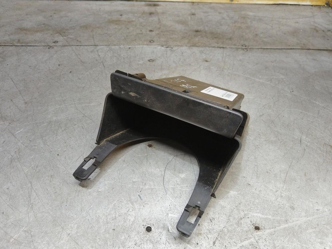 Пепельница 7KU44D Peugeot 307
