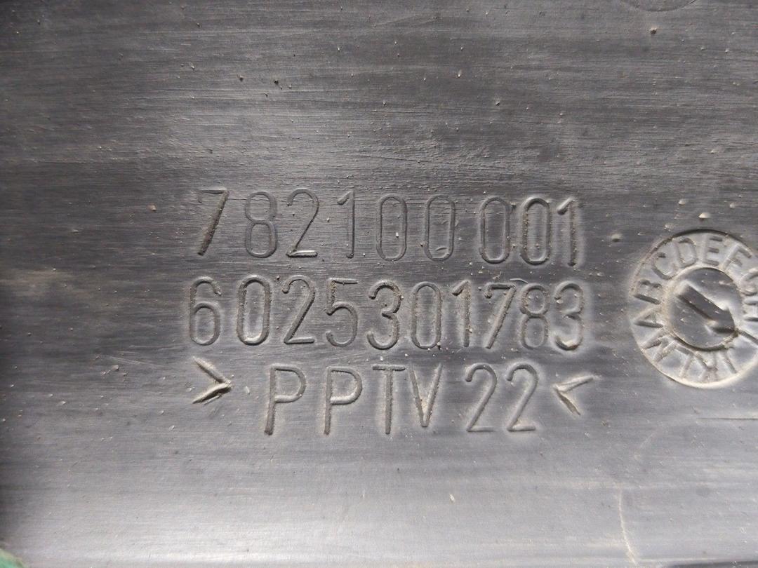 Молдинг крышки багажника F0HR28 Renault Espace купить с доставкой