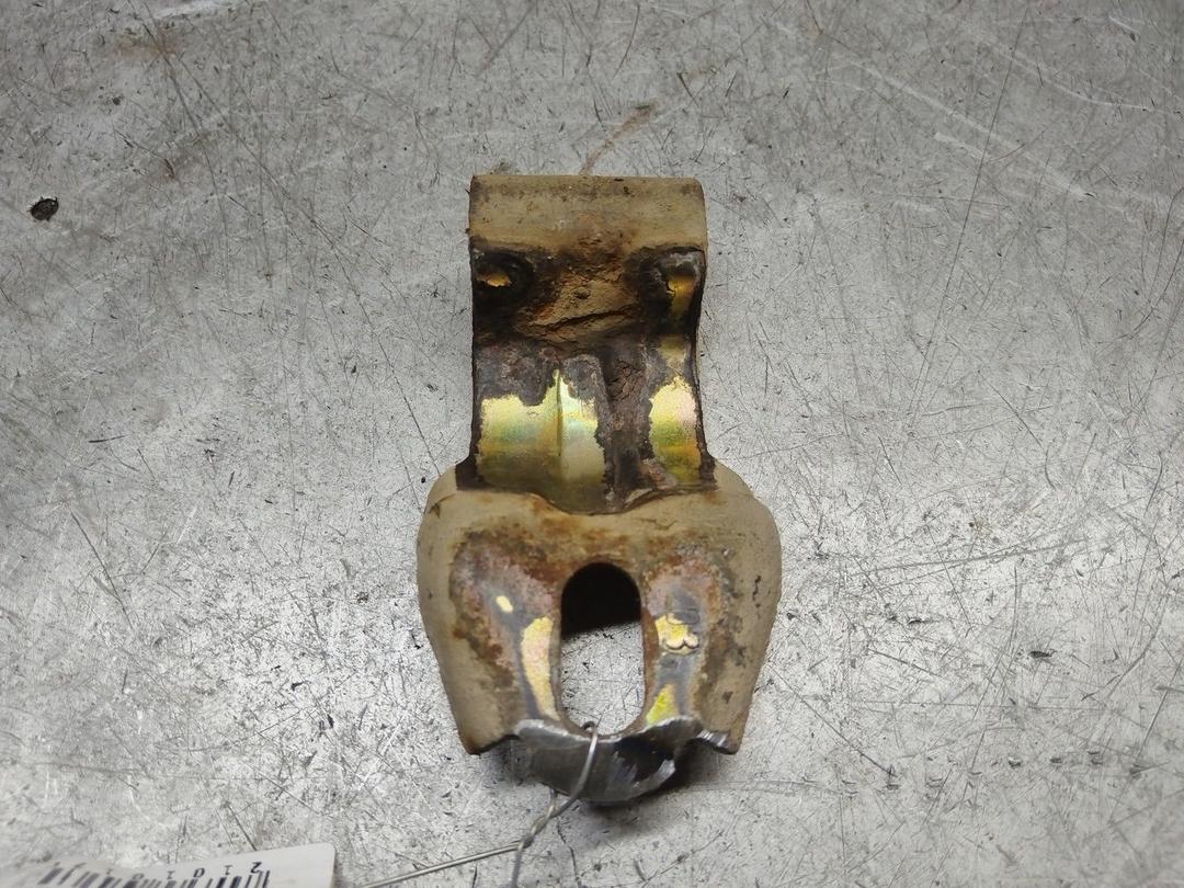 Крепление втулки стабилизатора OV42EE Peugeot 307 - Фото 2