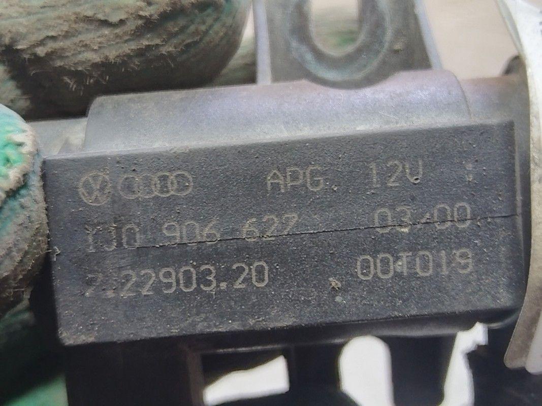 Клапан управления турбиной (актуатор) W0NR8K Skoda Octavia купить в магазине запчастей бу