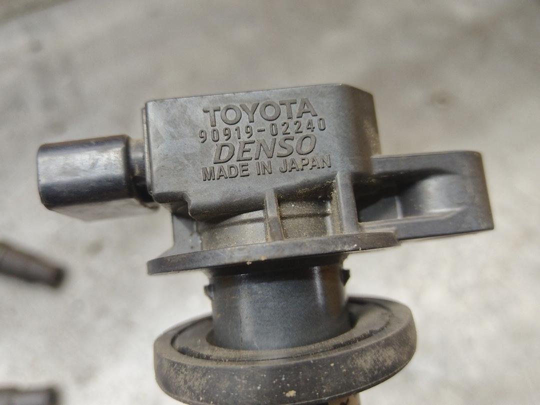 Катушка зажигания 8B5QAR Toyota Yaris Verso undefined