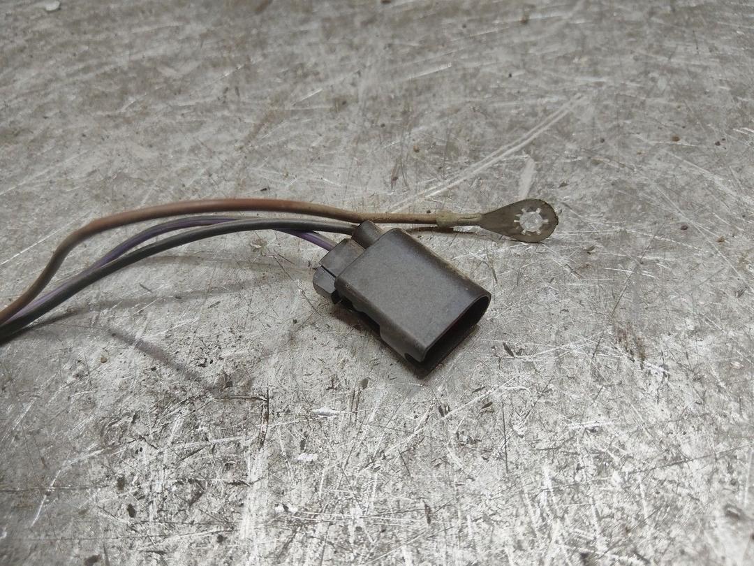 Моторчик заднего стеклоочистителя (дворника) D9UWKO Ford Escort купить