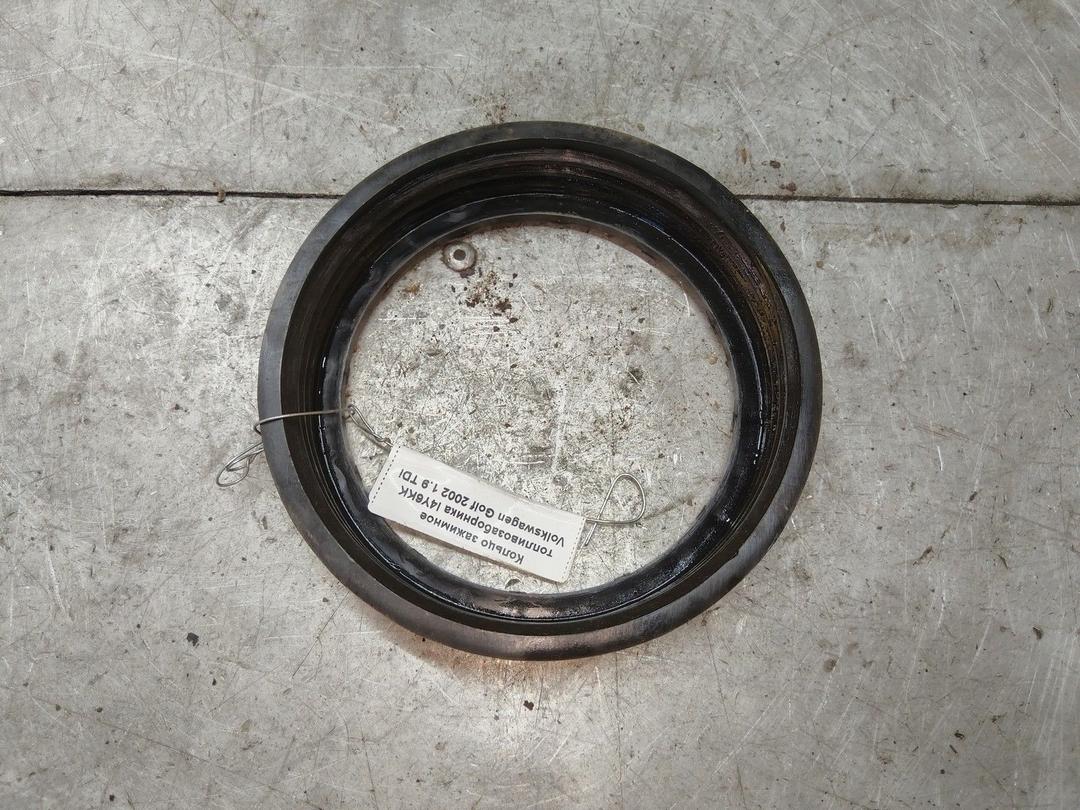 Кольцо зажимное топливозаборника I4Y6KK Volkswagen Golf купить