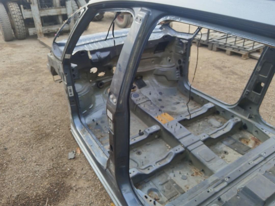 Стойка кузовная центральная левая BM033I Citroen C4 Grand Picasso купить
