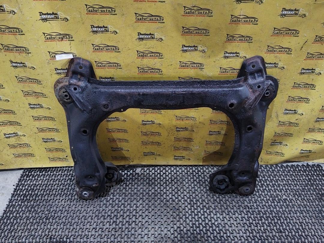 Балка подвески передняя (подрамник) 5CZ6MY Audi 100