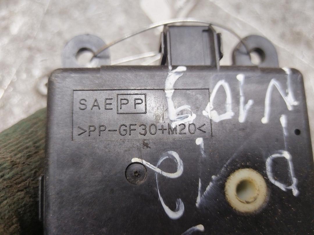 Моторчик заслонки печки DI97HW Nissan Primera купить