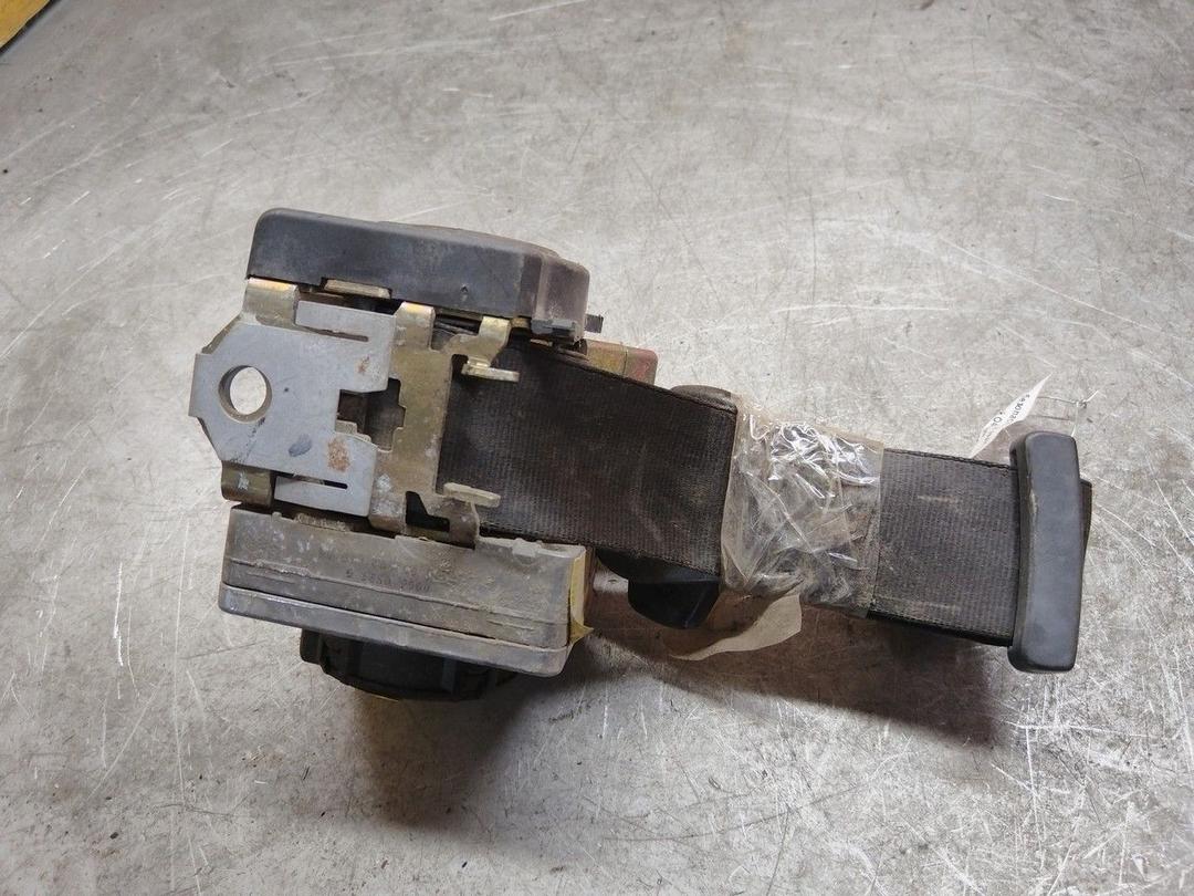 Ремень безопасности задний правый O4MSSZ Volkswagen Passat - Фото 2