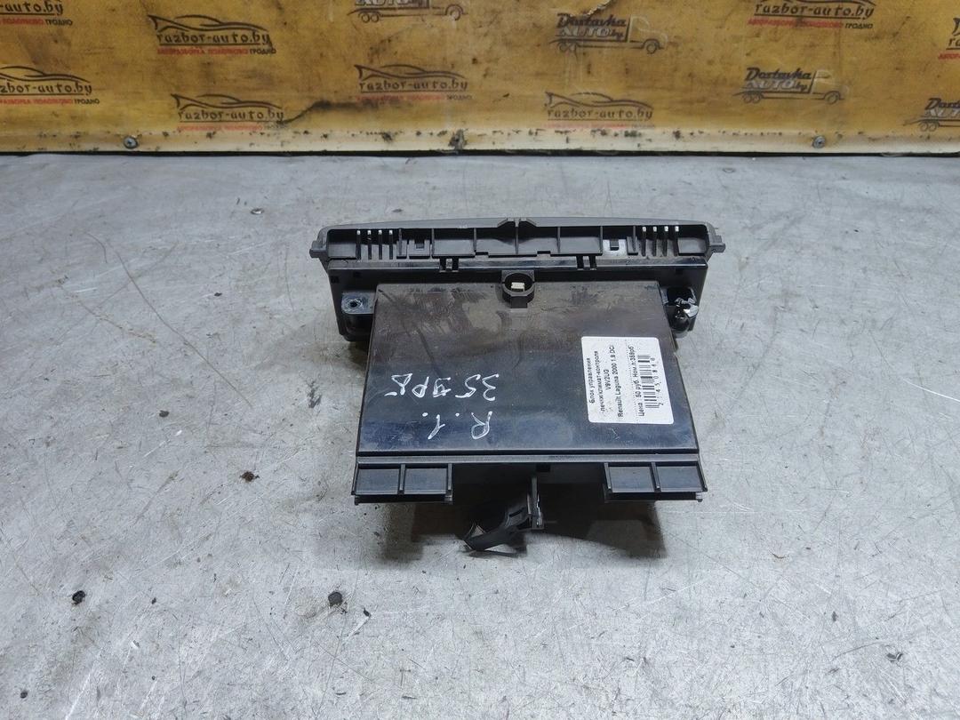 Блок управления печки/климат-контроля V9V2UG Renault Laguna купить с доставкой