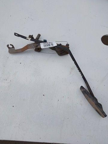 Педаль газа 94S5Q9 Mazda 626