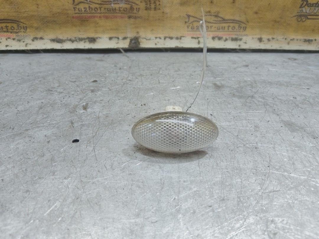 Повторитель передний левый CAH1E1 Citroen Xsara Picasso - Фото 1