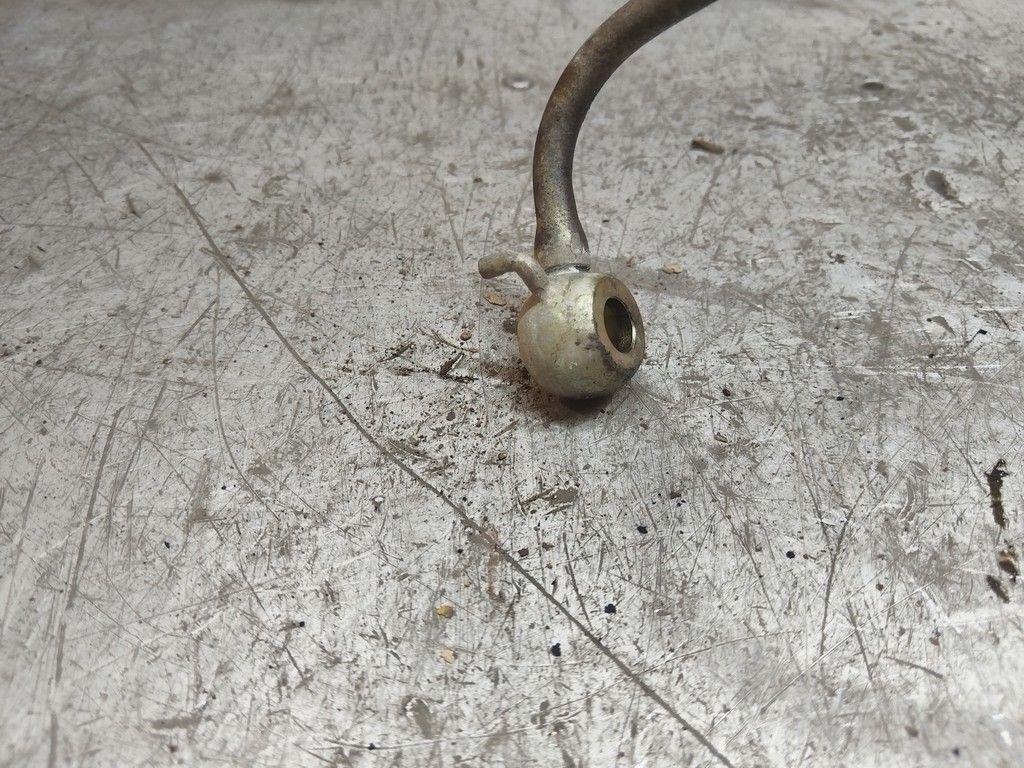 Масляная трубка турбины AKWXMJ Toyota Corolla - Фото 2