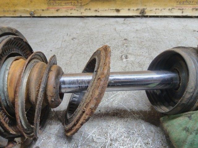 Амортизатор передний левый DTD239 Volkswagen Golf купить на авторазборке