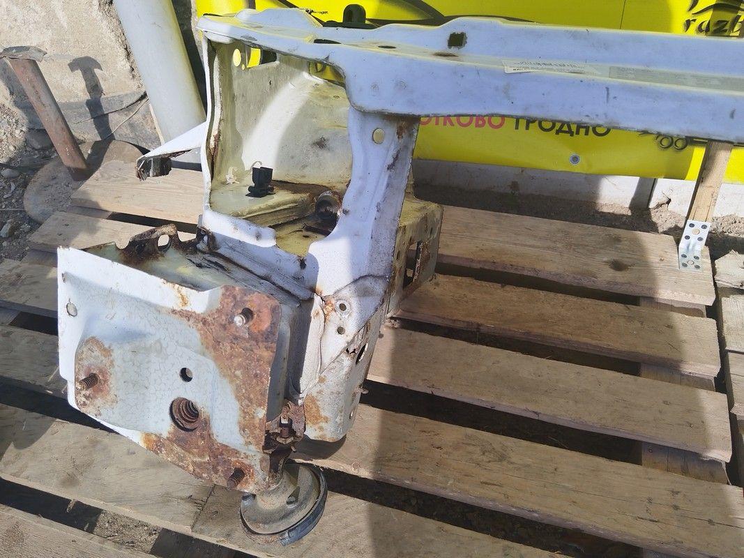 Передняя панель крепления облицовки (телевизор) QAIB2Z Opel Astra купить на авторазборке