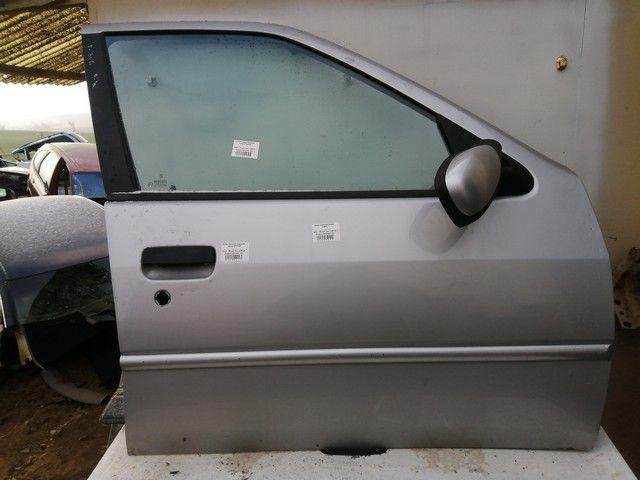 Дверь передняя правая YL2BTL Peugeot 306