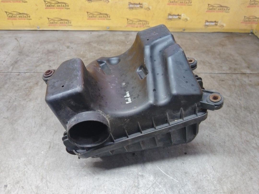 Корпус воздушного фильтра 4LGI9F Hyundai Matrix купить на авторазборке