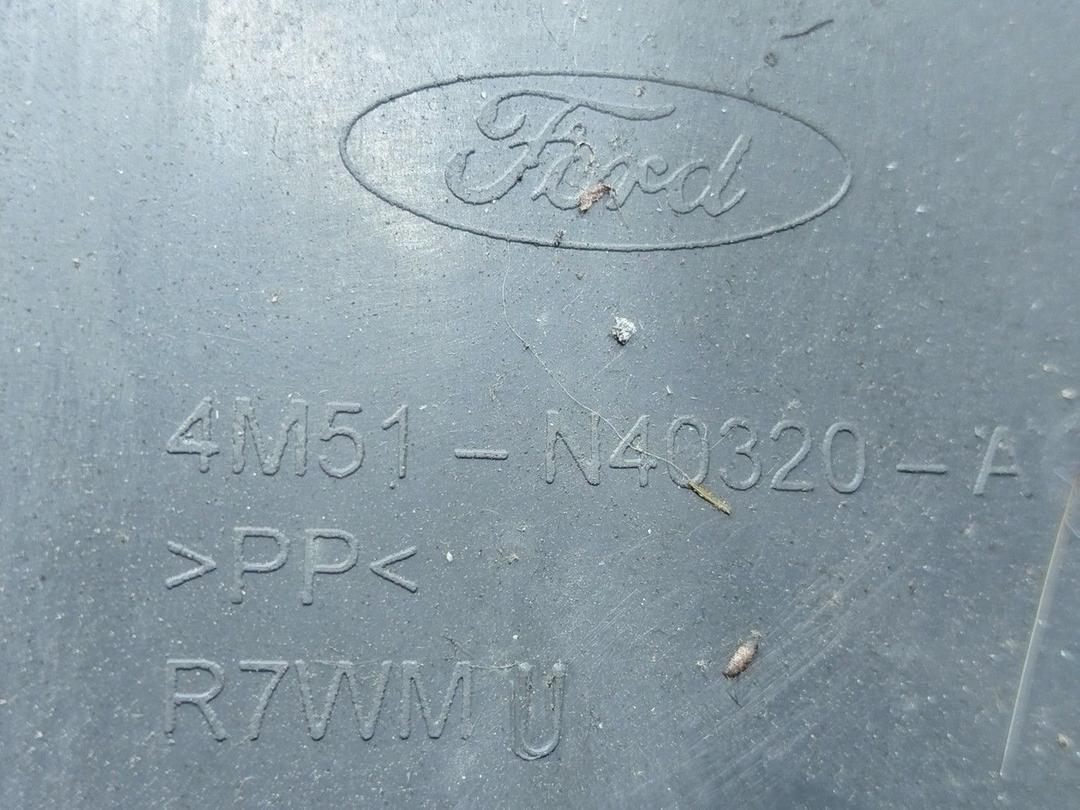 Накладка замка багажника 9H08R6 Ford Focus - Фото 4