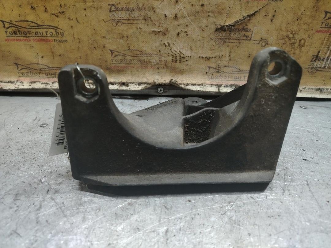 Кронштейн двигателя 9CT9IU Audi A6 - Фото 2