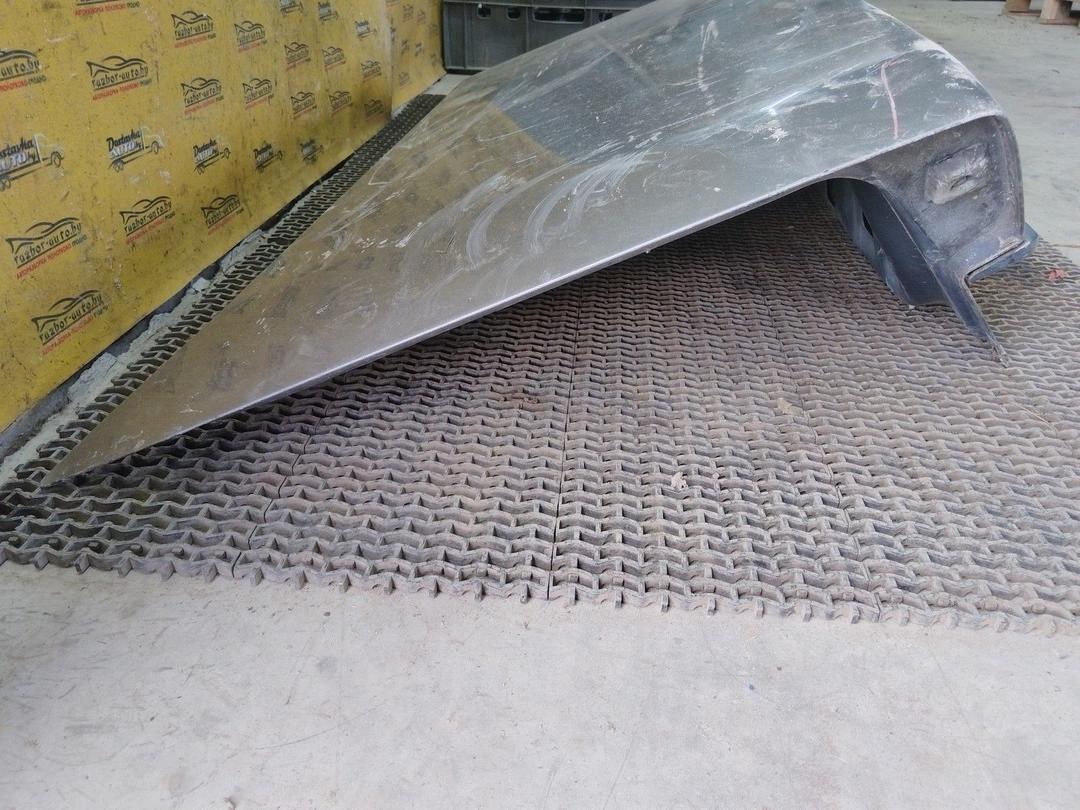 Крышка багажника (дверь 3-5) O4KW7S Mercedes E W124 купить на авторазборке