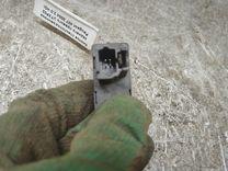 Кнопка стеклоподъемника заднего правого UTXP02 Peugeot 407 купить на авторазборке